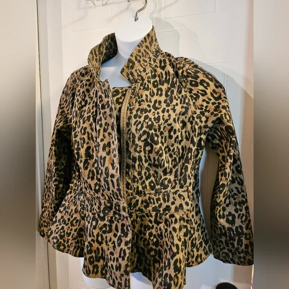 Lane Bryant Fitted Peplum Leopard Jacket SZ Zipper Good 
